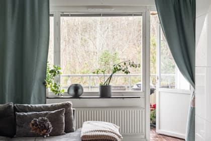 Sörgården 105, Centrum