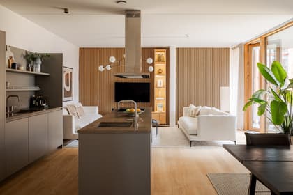 Sandhamnsgatan 79, Gärdet