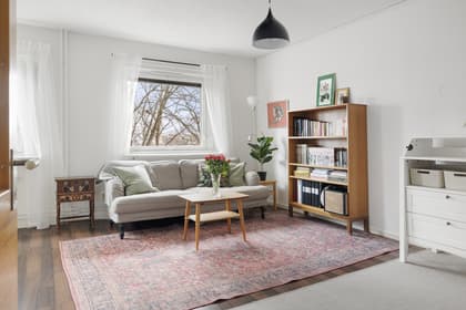 Molkomsbacken 25, Farsta