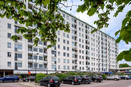 Eskadervägen 16, Näsbypark