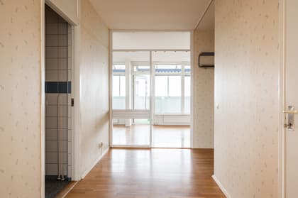 Vårvädersvägen 4O, Klostergården