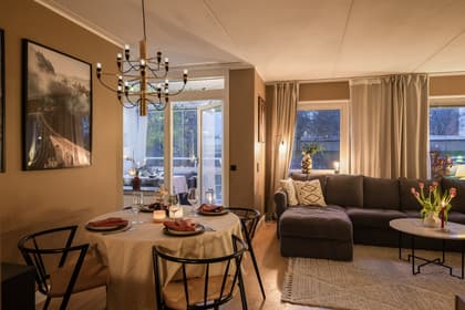 Axel Wennergrens väg 12, Centrala Tyresö