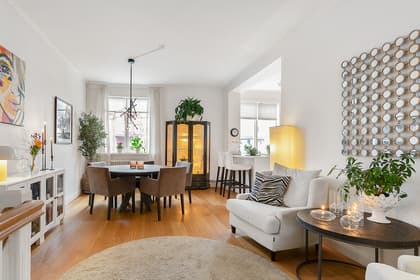 Höglandstorget 2, Höglandet