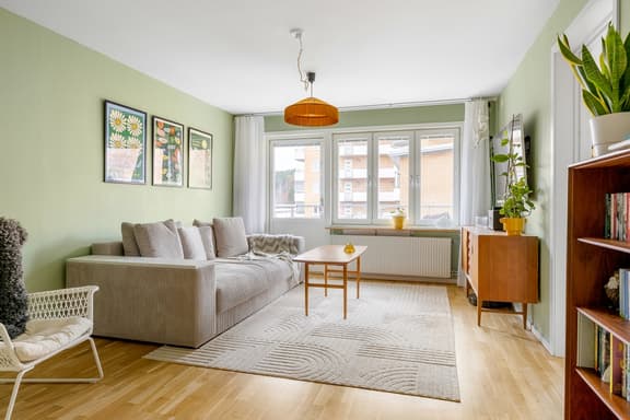 Fannagatan 32D, Enköping