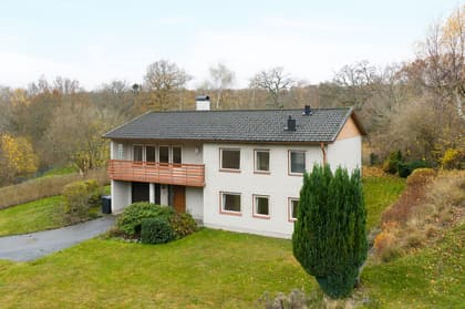 Rosenhillsvägen 1, Jämshög