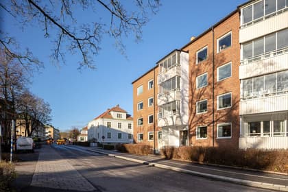 Döbelns gata 2C, Centrum