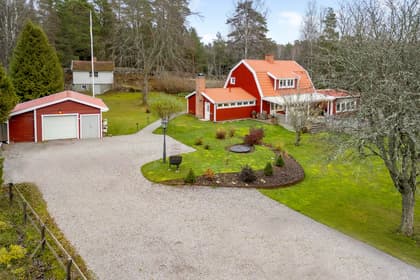 Stora Skogstorp 2, Kvisslingby