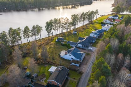 Hållarnäsvägen 9, Öna