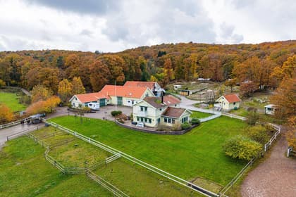 Steninge Rosenlund 222, Steninge