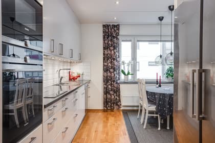 Ridhusgatan 6, Centrum