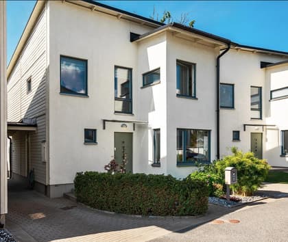 Glasbjörksvägen 13, Älvsjö