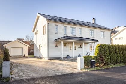 Västergårdsvägen 6D, Kvarnbergsplan