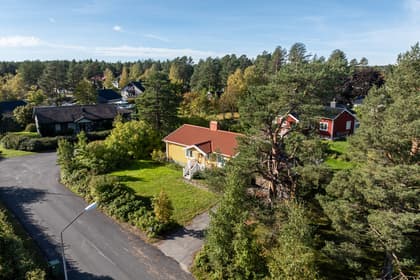 Smedjevägen 6, Röbäck