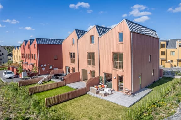 Idunslingan 20, Järfälla