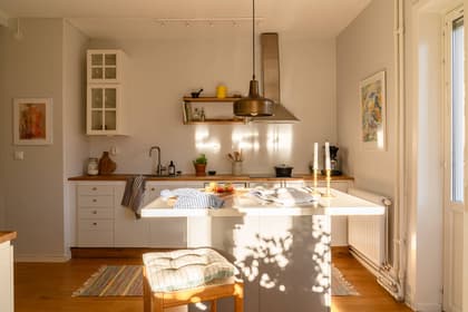 Svandammsvägen 31C, Midsommarkransen