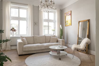 Råbygatan 3, Centrum