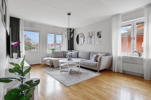 Björkvallavägen 2C, Upplands Väsby