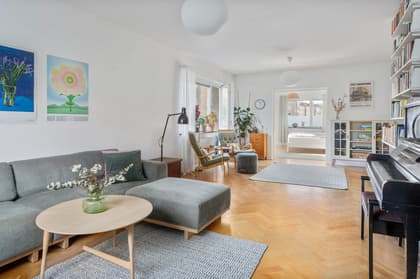 Västra Stallmästaregatan 19, Slottsstaden