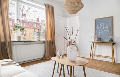 Vattenledningsvägen 43, Midsommarkransen