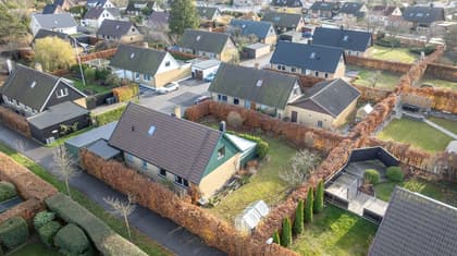 Svartvidegatan 8, Husie