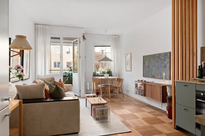 Regementsgatan 98D, Slottsstaden