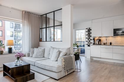 Pilotgången 4, Centrum