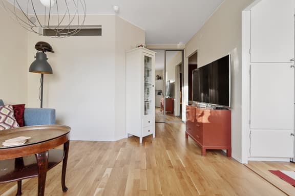 Trädgårdsvägen 15, Upplands Väsby