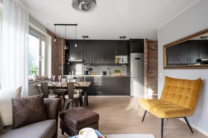 Lotta Svärds gränd 6, Fruängen