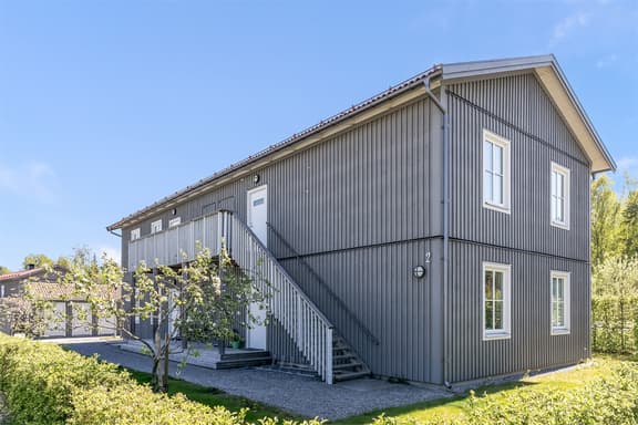 Miklagårdsvägen 2D, Upplands-Bro