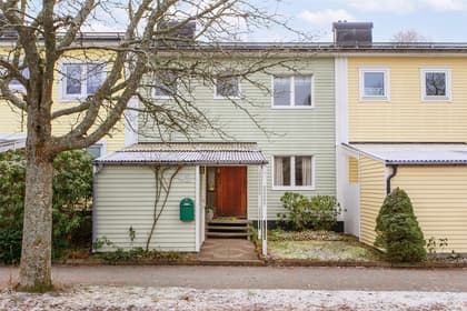 Högmoravägen 92, Älta Lovisedal