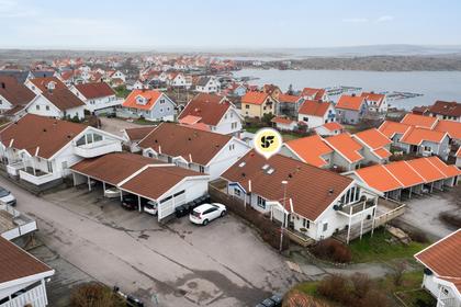 Berg-Hans gata 9A, Hasselösund