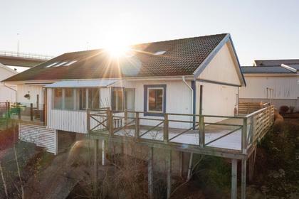 Berg-Hans gata 9A, Hasselösund