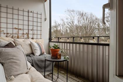 Uppegårdsvägen 68, Västkusten