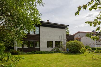 Kapellvägen 5, Dälderna