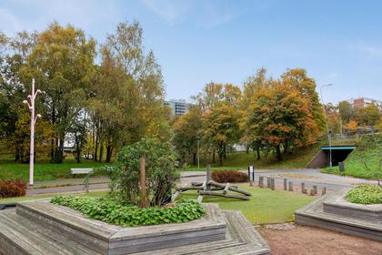 Rubingatan 2, Tynnered