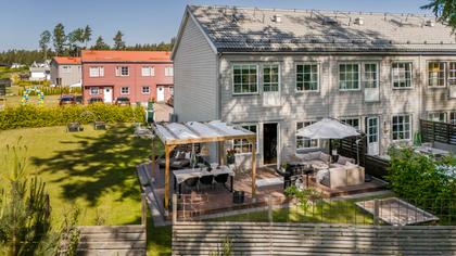 Åkermarksvägen 2, Edsgatan