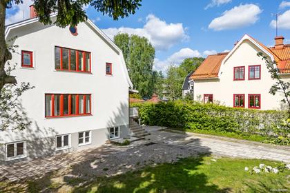 Bondegatan 11, Centrum