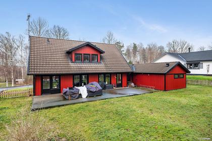 Pilfinksvägen 4, Ljungby