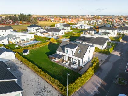 Referensvägen 3, Skälby