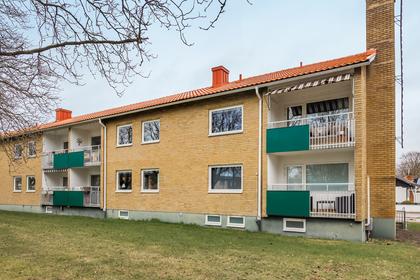 Strindbergs väg 3A, Författarbyn