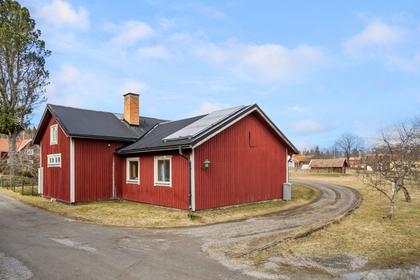 Mats Knuts väg 151, Nygårdarna