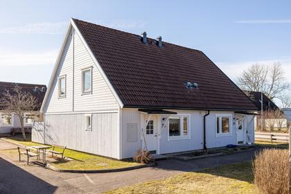 Nypongatan 28, Öregrund