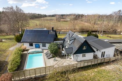 Klockarevägen 7, Lilla Lomma