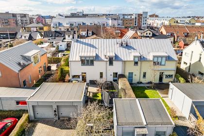 Fiskaregatan 8I, Centralt