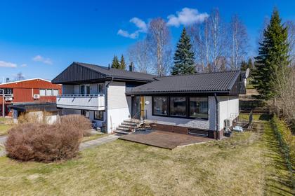 Dillstigen 21, Knutsbo