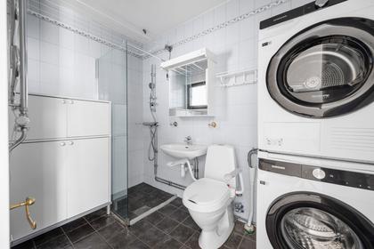 Tvättstuga/badrum