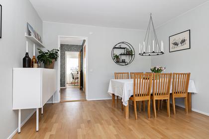 Vallmovägen 48, Västerslätt