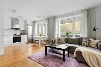 Borgarfjordsgatan 21B, Kista