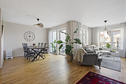 Hägnadsgatan 53, Skaraborg