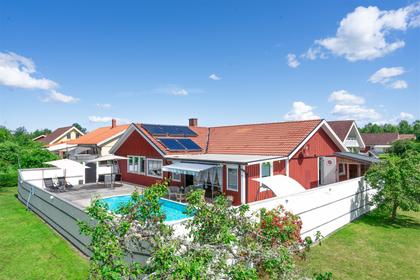 Flugsnapparvägen 11, Skaraborg